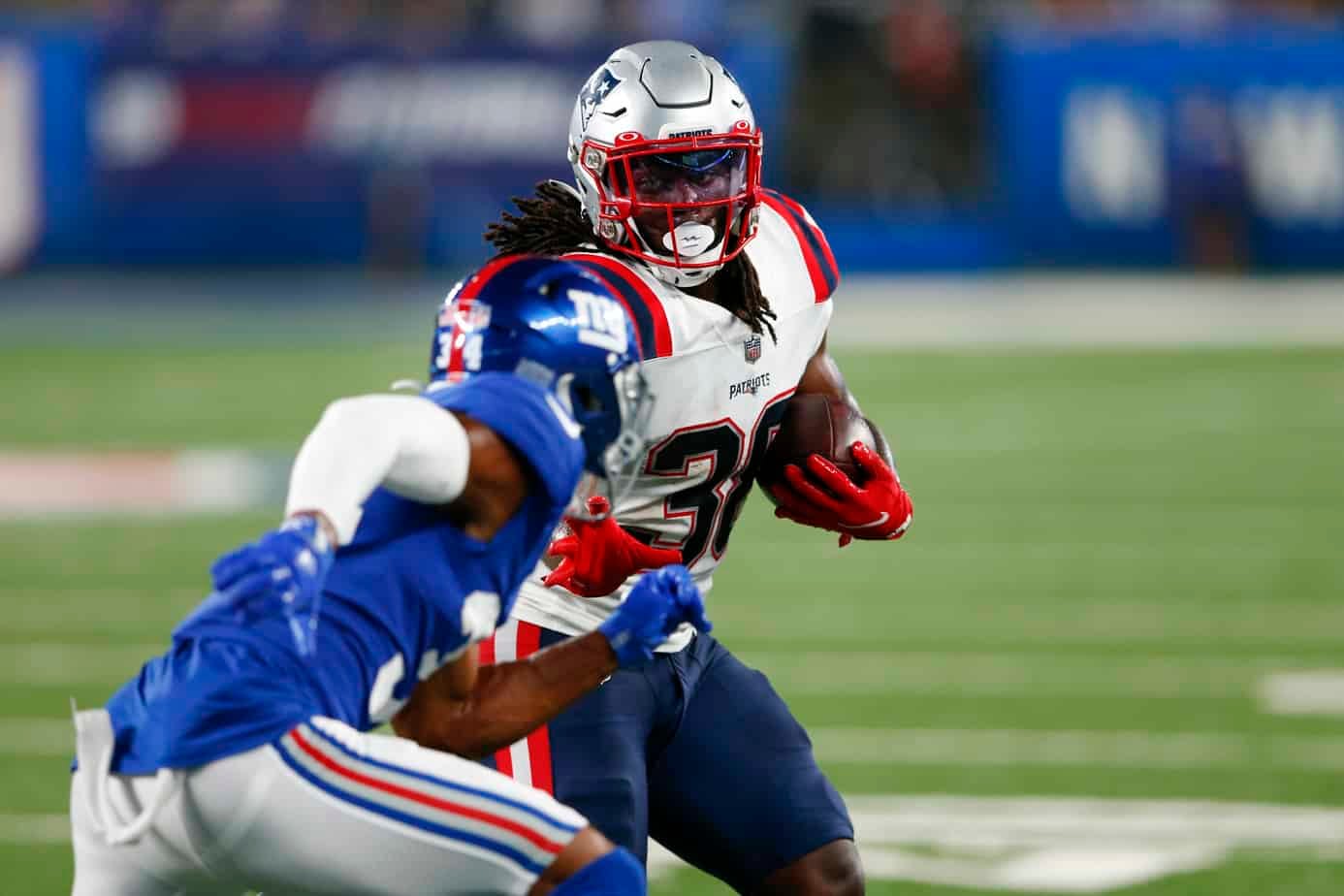 Patriots vs. Bills NFL player props, best bets and betting predictions, with expert betting advice and strategy for Wild Card Playoffs.