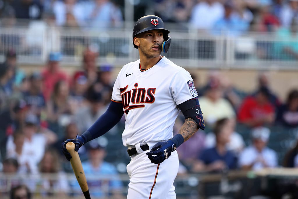 New York Mets 2023 World Series odds after it was reported that Carlos Correa has agreed on a new deal to remain with the Minnesota Twins