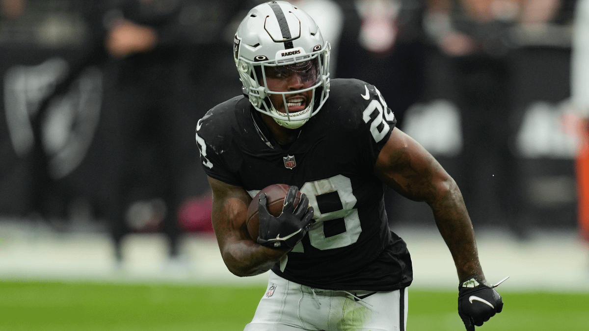 3 Bold Raiders Week 14 Betting Predictions for TNF Game Against Rams