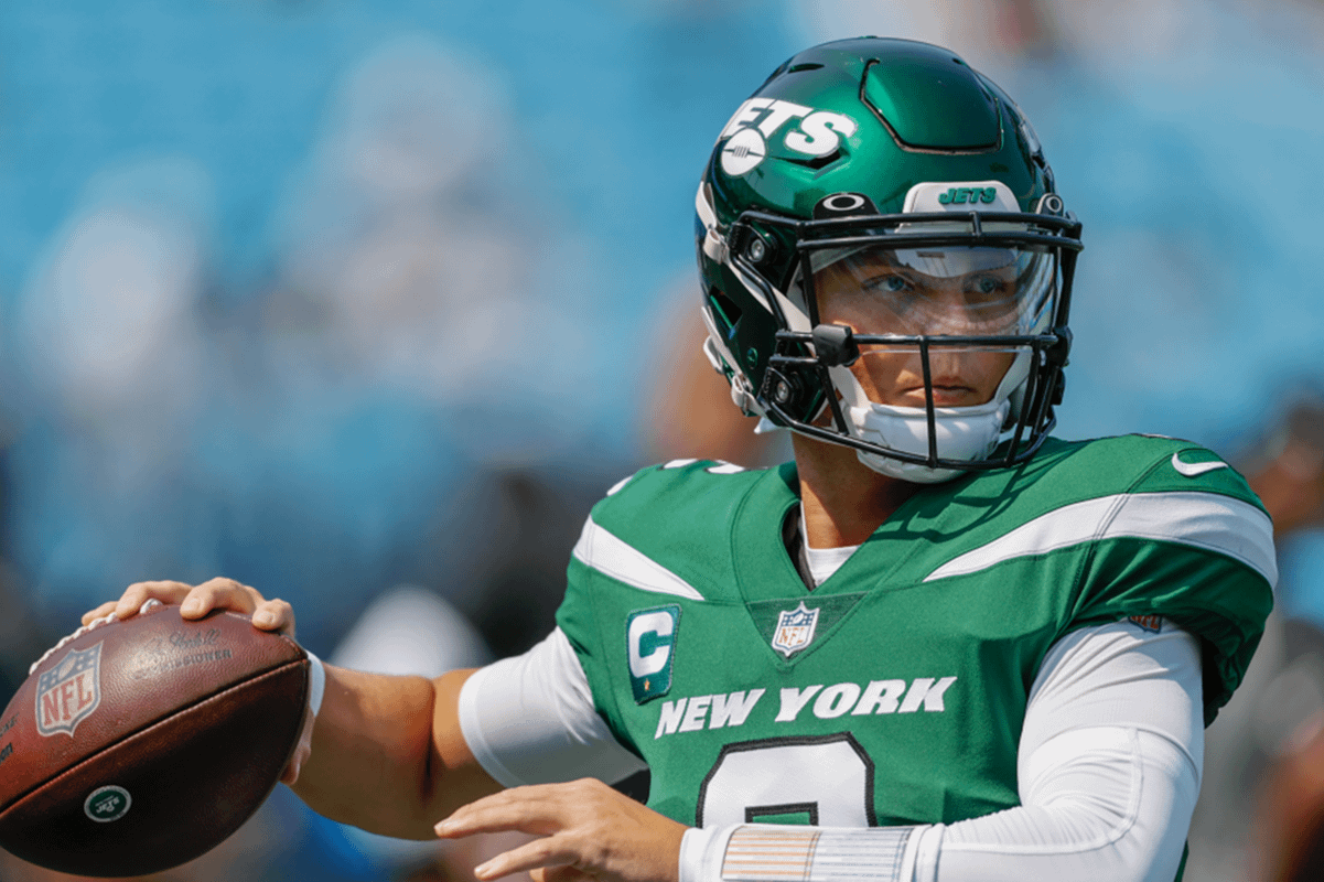 Jets-Bears Betting Odds: Mike White Starting Over Zach Wilson