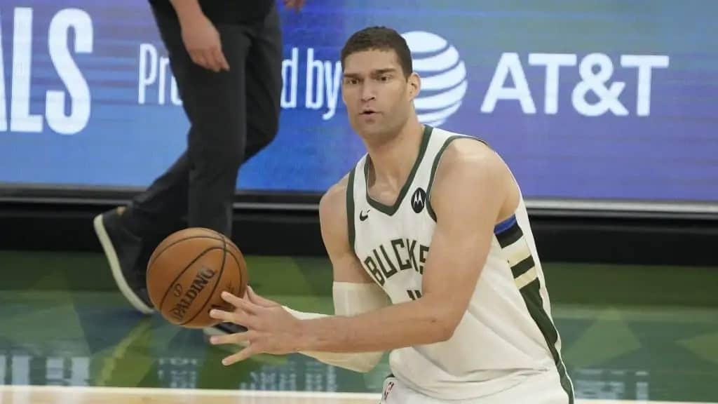 Brook Lopez has taken the lead on the NBA Defensive Player of the Year award odds board from Jaren Jackson Jr. after blocking fourteen shots (March 12)