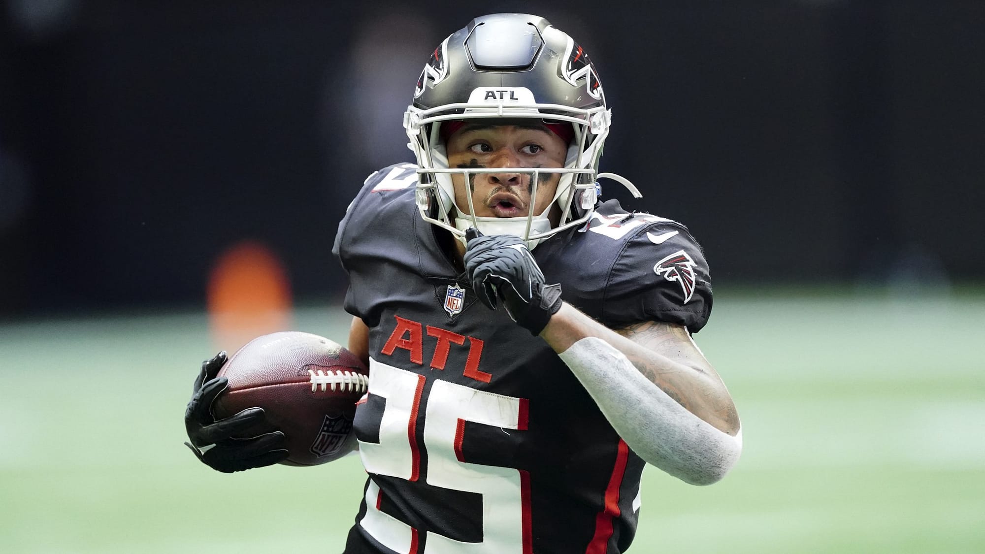 Three betting predictions for the Atlanta Falcons' 2023 season, including one Bijan Robinson future bettors should be locking in now