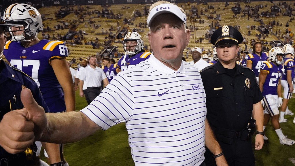 College Football Week 6: Best bets for today's games, NFL and NCAA Betting  Picks