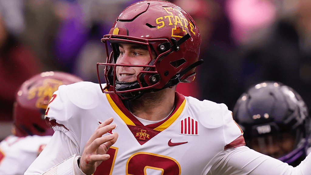 hunter-dekkers-accused-sports-betting-iowa-state