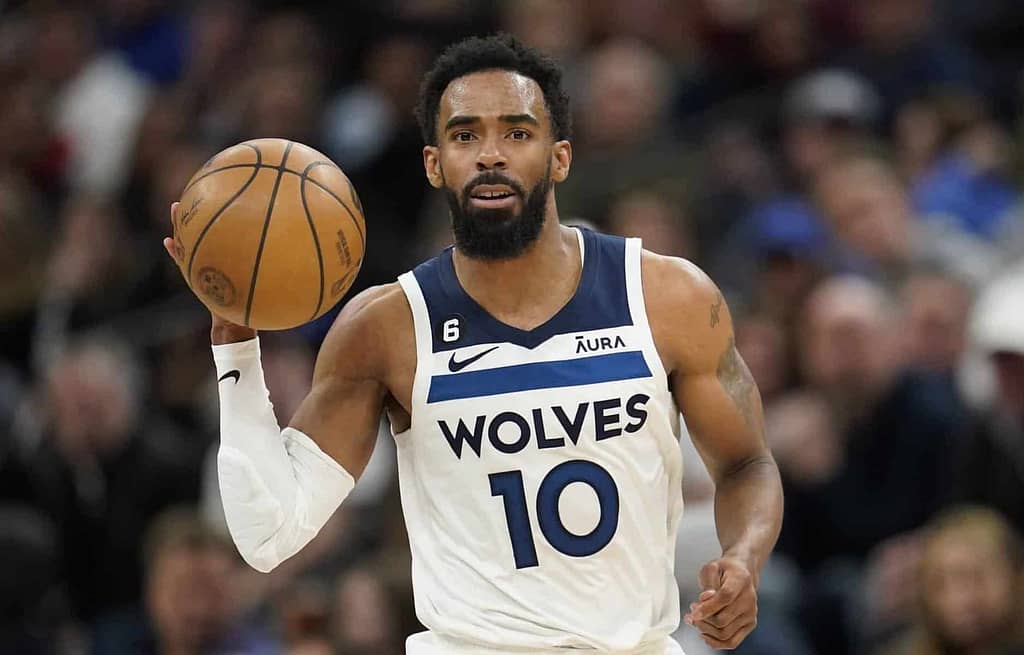 NBA Wolves-Mavs Same Game Parlay Today: +257 SGP w/ Mike Conley