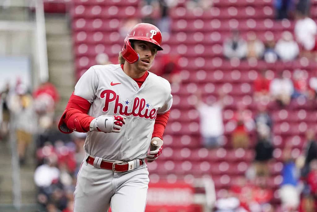 Best Phillies-Braves Bet: Bryson Stott Swipes Charlie Morton May 27)