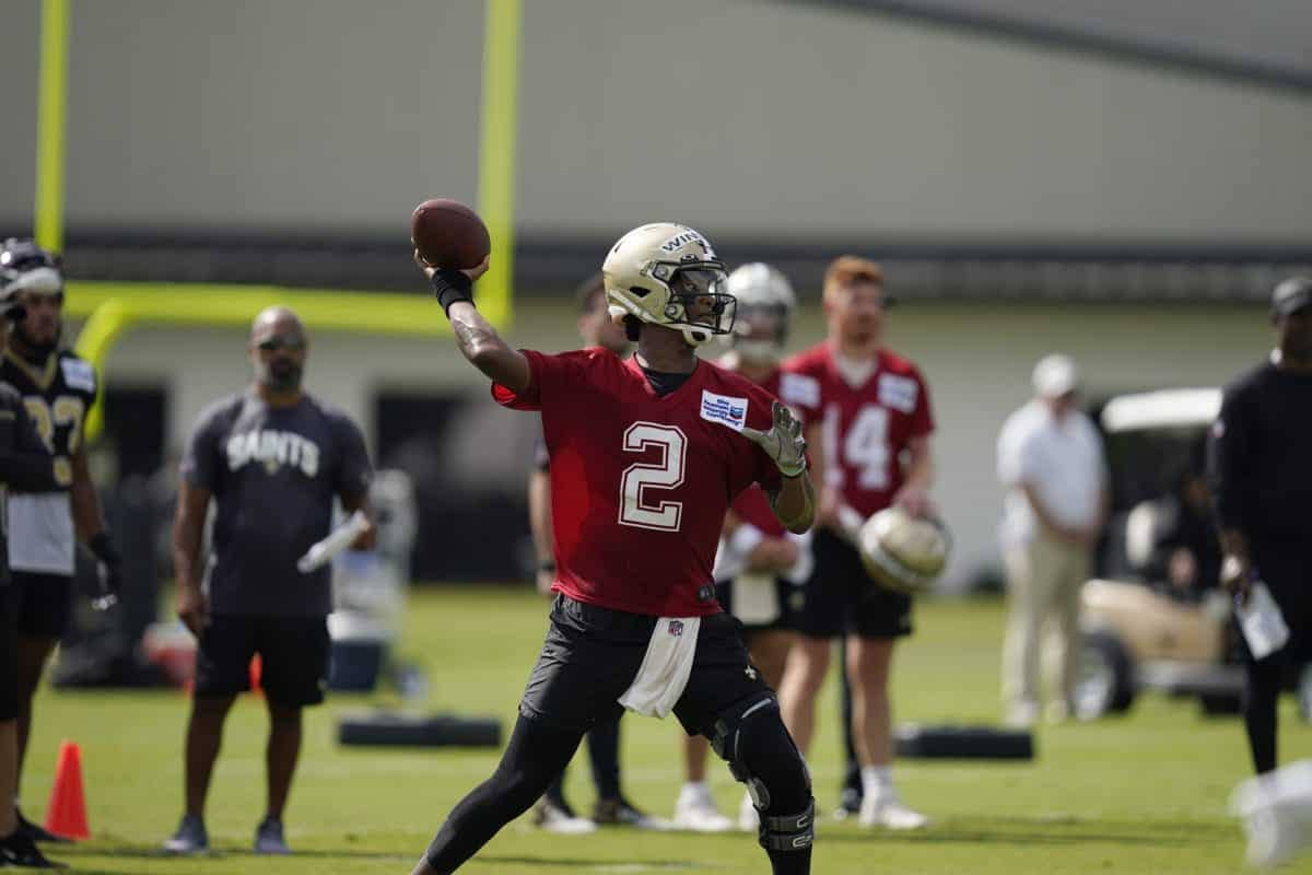 jameis-winston-injury-news-ankle-issue-adds-saints-qbs-mounting-list-injuries-heading-into-week-3