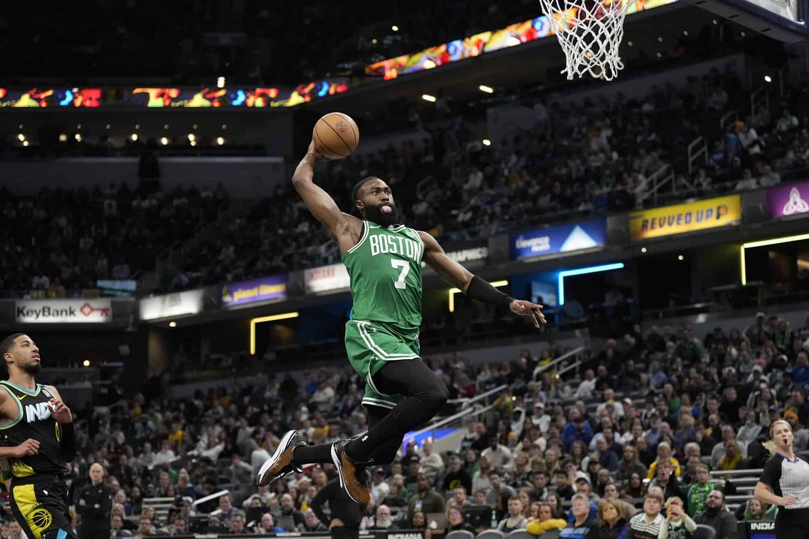 Josh Engleman provides his expert NBA PrizePicks picks and predictions today, including a look at Jaylen Brown and Herb Jones...