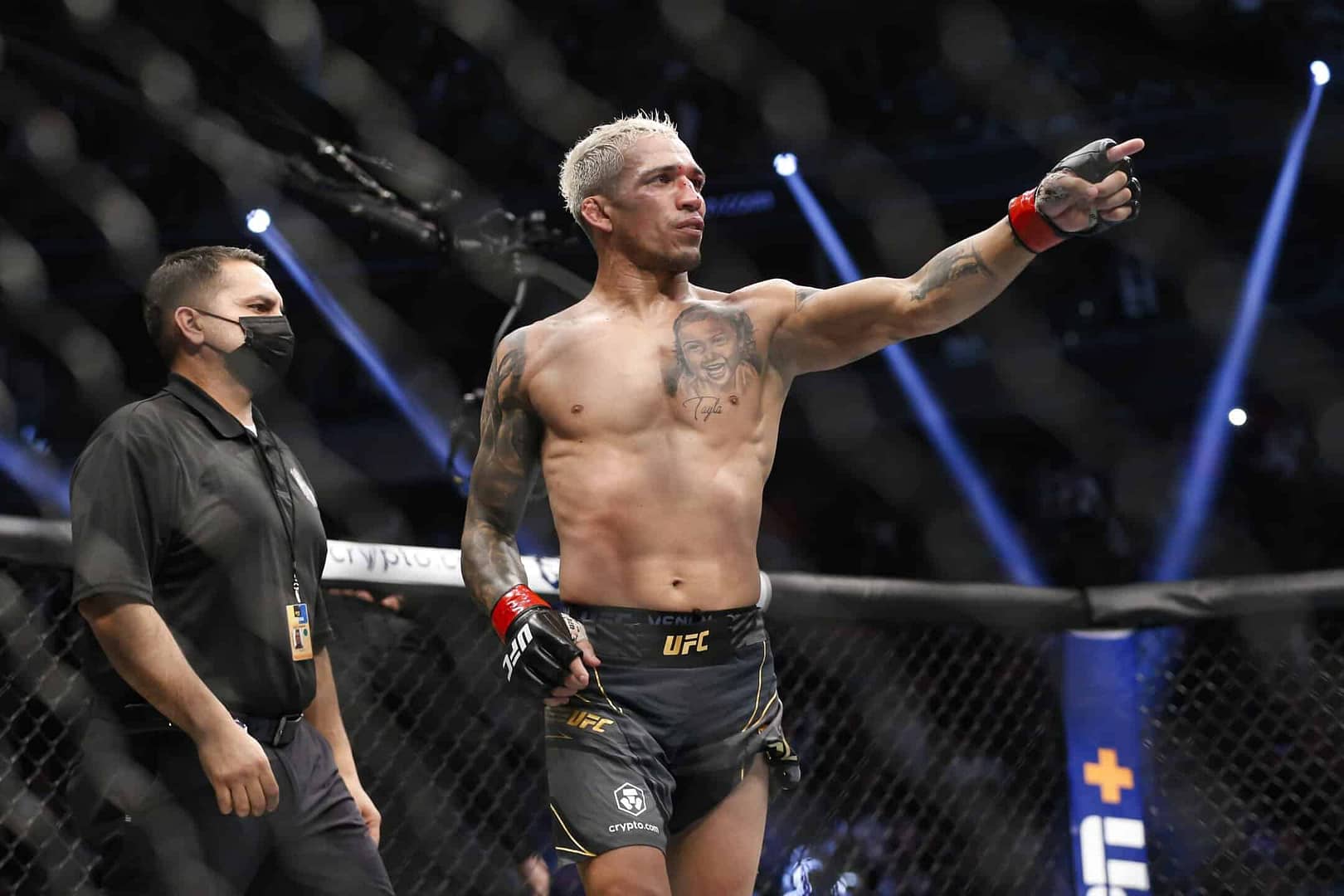 With a big day ahead, let's get to our Charles Oliveira-Arman Tsarukyan pick, odds and preview. Be sure to check out the rest of our UFC...