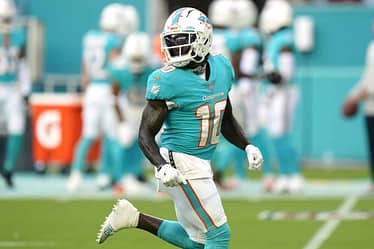 Miami Dolphins vs. Chicago Bears Betting Odds, Trends and Predictions –  Sunday, November 6, 2022 - OddsShopper