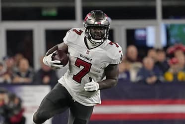 Rachaad White player props odds, tips and betting trends for Week 8, Buccaneers vs. Ravens