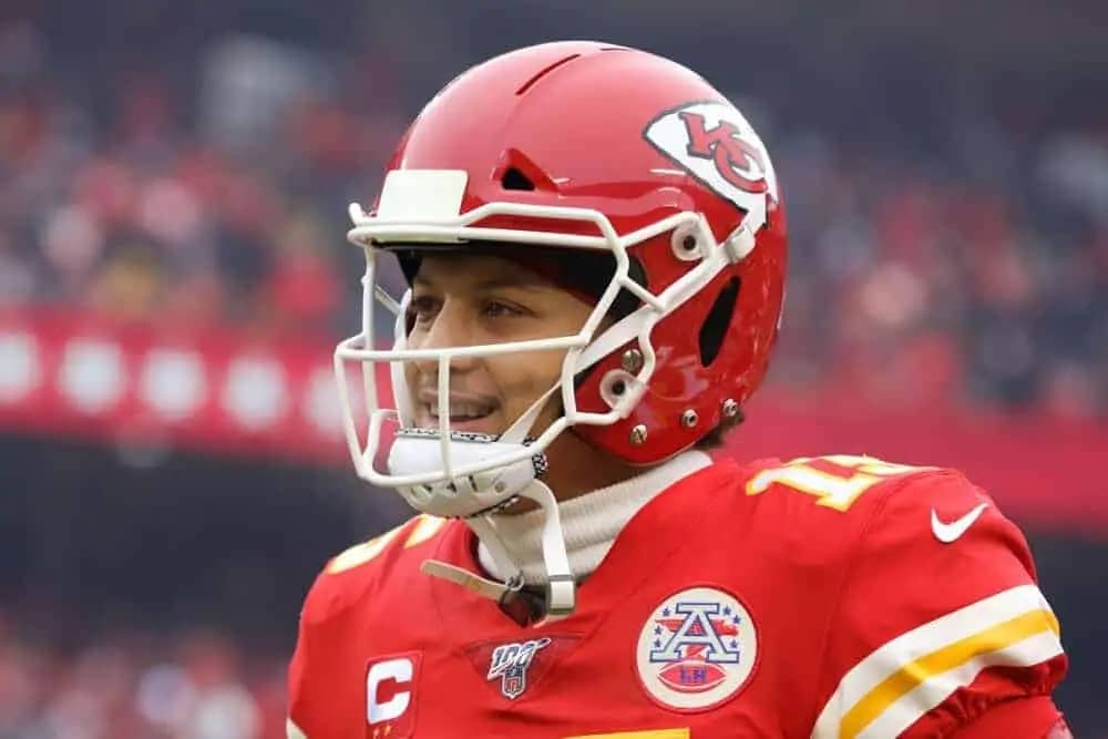 Chiefs - Raiders Prediction, Trends and Betting Odds – Saturday, January 7,  2023 - OddsShopper